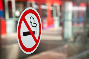 rejuvenescimento do rosto cigarro