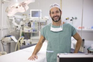 cirurgião plástico especialista em face gustavo alvarez